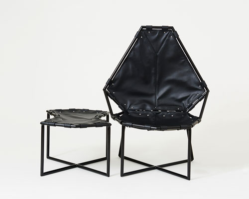 135° Chair + Ottoman